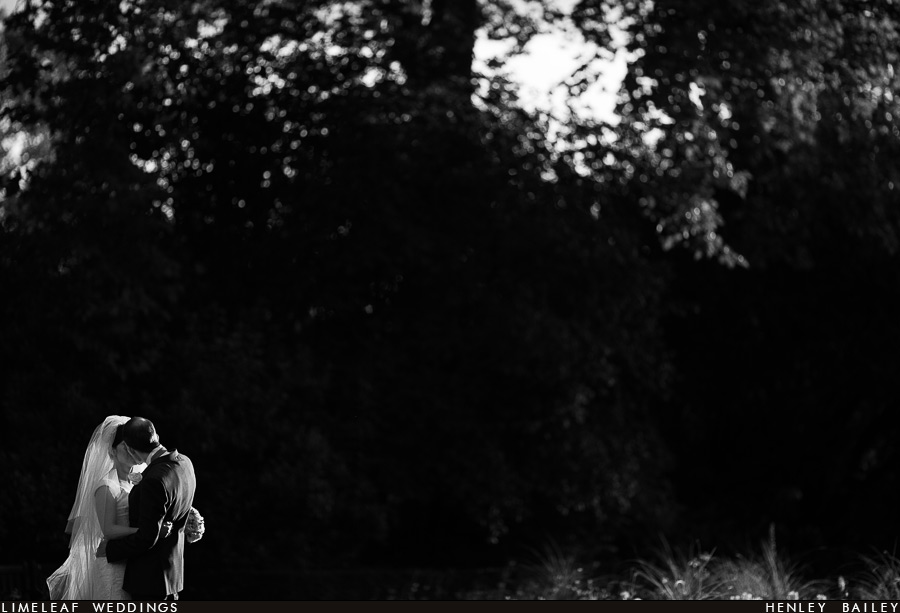 Kyoto garden wedding photo